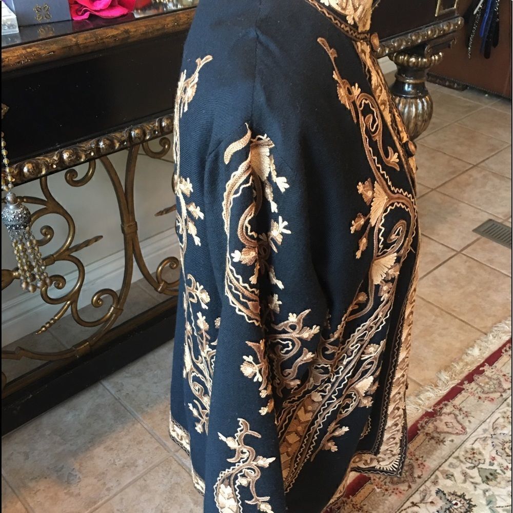 ASIAN INSPIRED Jacket! - Picture 5 of 8